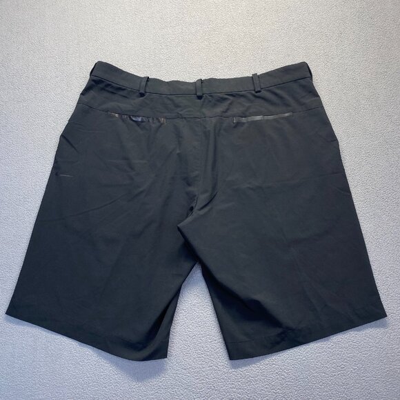 Nike Golf Tour Performance Mens Shorts Adult Size 40 Chino,Black,Pockets,Zipper - Picture 2 of 12